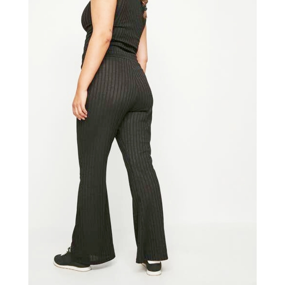 Black Ribbed Wide-Leg Pants